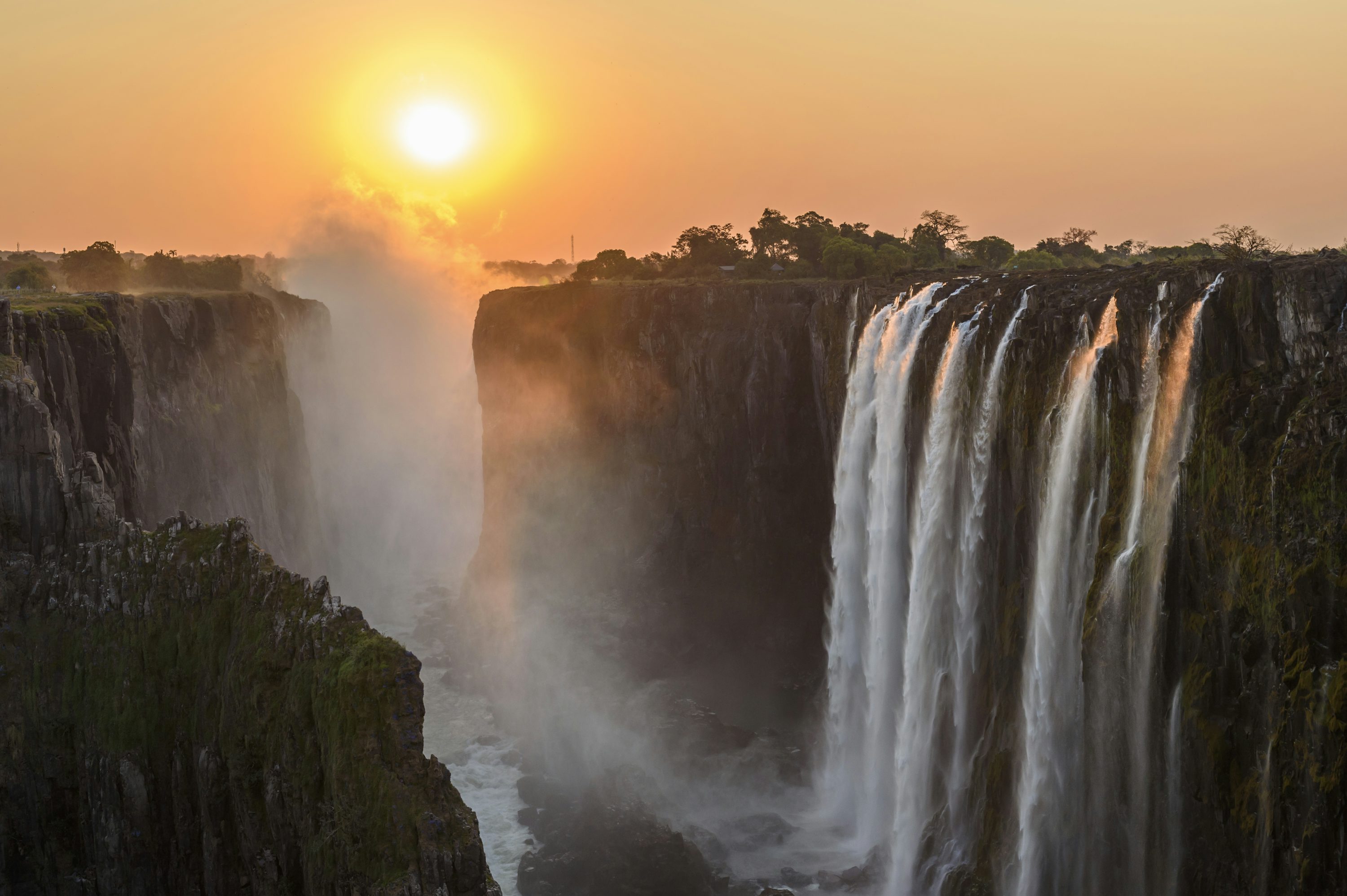 VICTORIA FALLS GUIDED TOURS ZAMBIA SIDE - Image 2